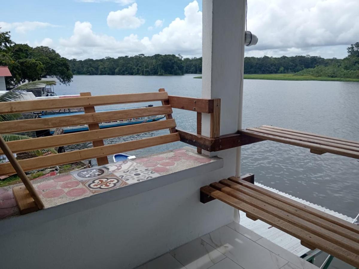 Hotel Pura Natura Riverside Тортугеро Екстериор снимка